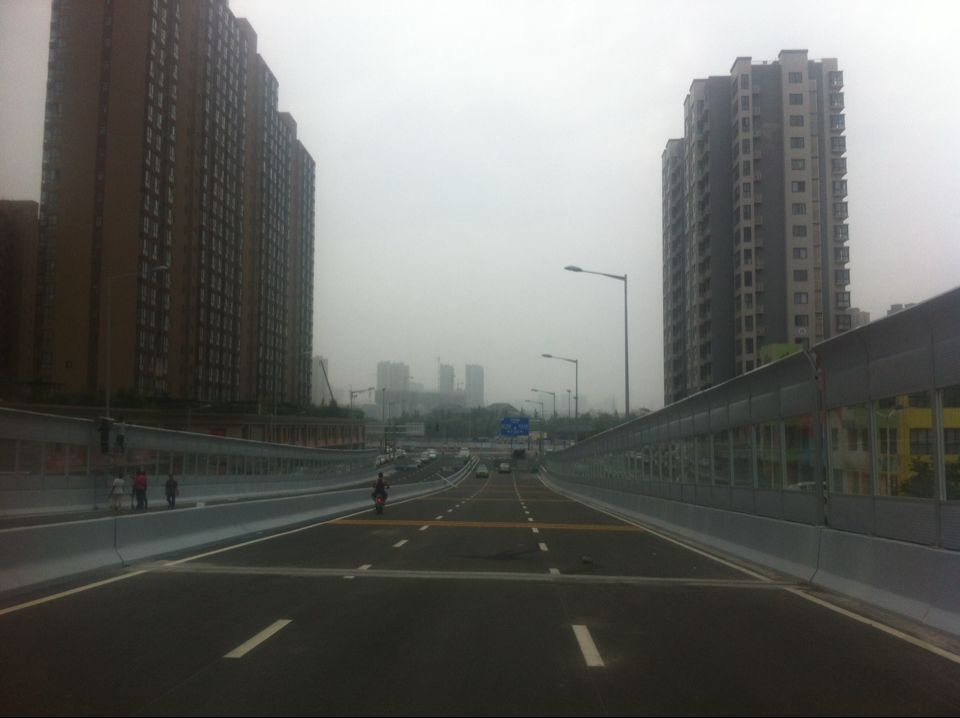 东三环立交声屏障