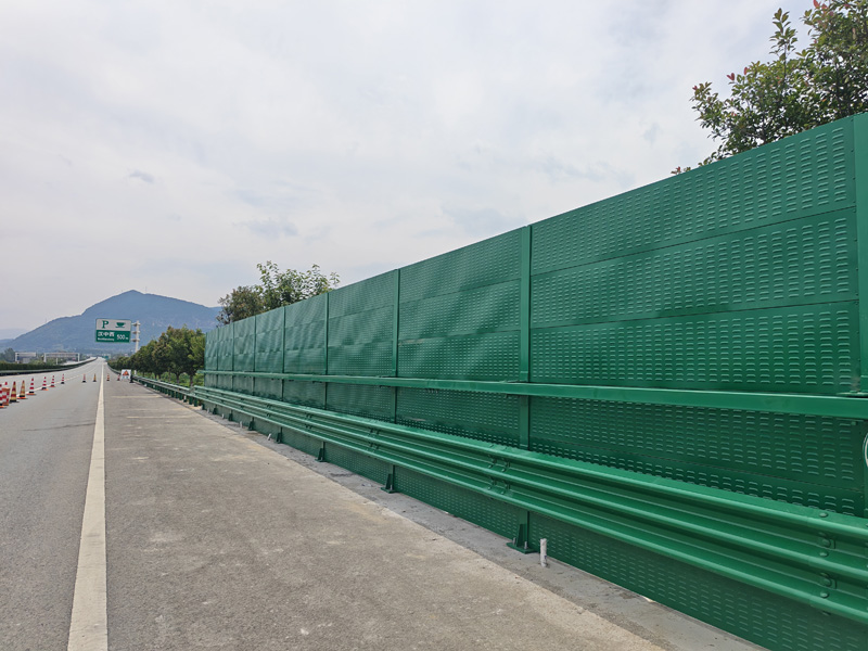 声屏障安装
